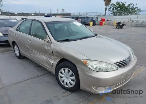 2005 Toyota Camry Le from USA, damaged, VIN 4T1BE30K35U023510